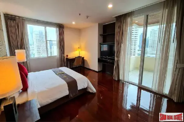 Piyathip Place Apartments - Modern 2 Bedrooms and 2 Bathrooms Apartment for Rent in Phrom Phong Area of Bangkok 2