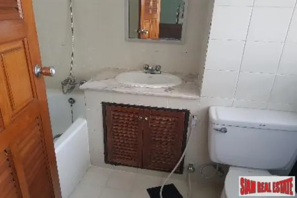 Le Premier Condo Sukhumvit 59 - Furnished Two Bedroom, Three Bath Condo for Rent in Popular Thong Lo 2