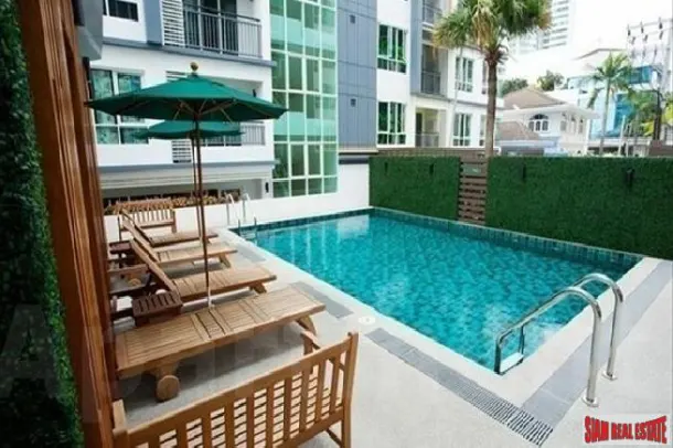 Voque Sukhumvit 16 - Modern 2 Bedroom Condo for Rent in Asoke 2
