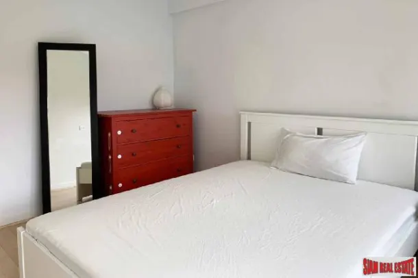 Raintree Villa - 2 Bedroom Thong Lo Corner Condo with 2 Balconies for Rent with Green Views from Two Balconies 3
