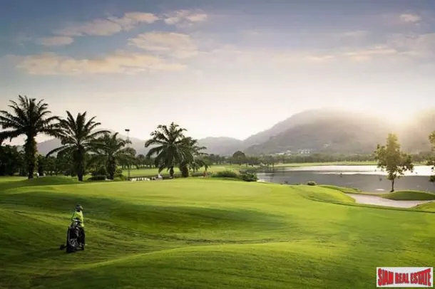 Fully Renovated Two Bedroom Three Storey House for Rent with Golf Course Views in Loch Palm 4