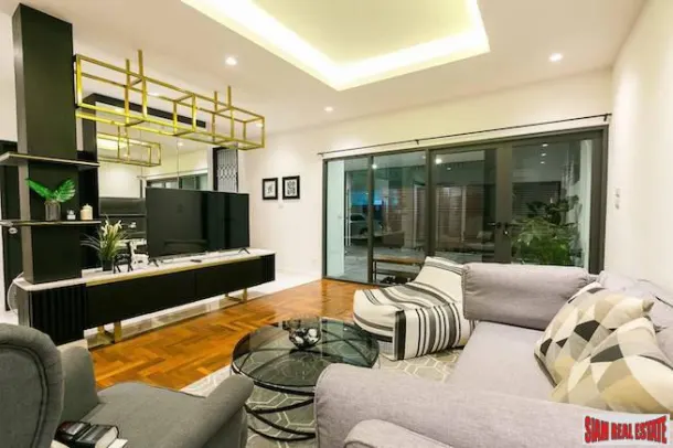 Three Bedroom Contemporary Townhouse for Rent in Phrom Phong / Thonglor Area - Pets Welcome 4