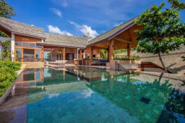 5-bed Villa for sale in Lamai — 5-bedroom villa · Lamai