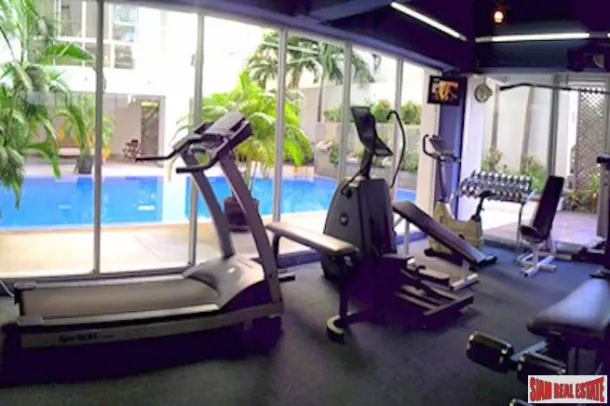 Ariel Apartment - Extra Spacious &amp; Special Three Bedroom Apartment for Rent in a Low Density Sathorn Building - Pet Friendly 3