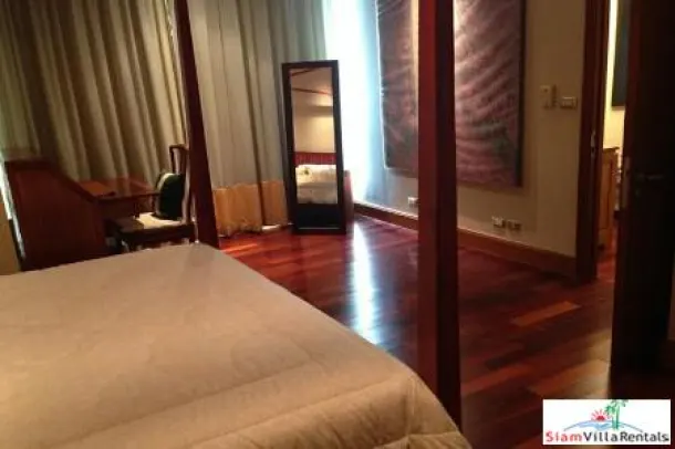 Sky Villas Sathorn - Fantastic Views of the City from this Modern and Spacious Two Bedroom in Si Lom 3