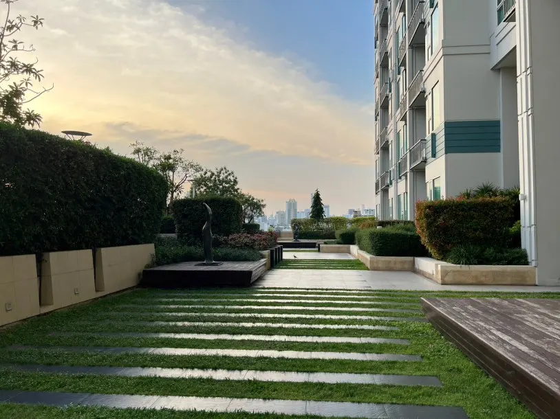 Ivy Thonglor Condo - 1 Bedroom, 1 Bathroom, 43 sqm, located in Thong Lor. 2