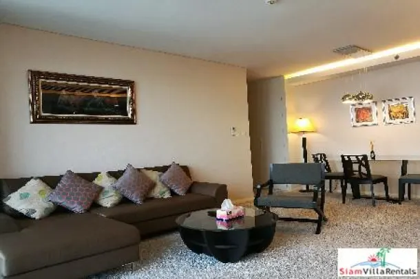Mode Sukhumvit 61 - Convenient and Fashionable Two Bedroom for Rent in Ekkamai 2