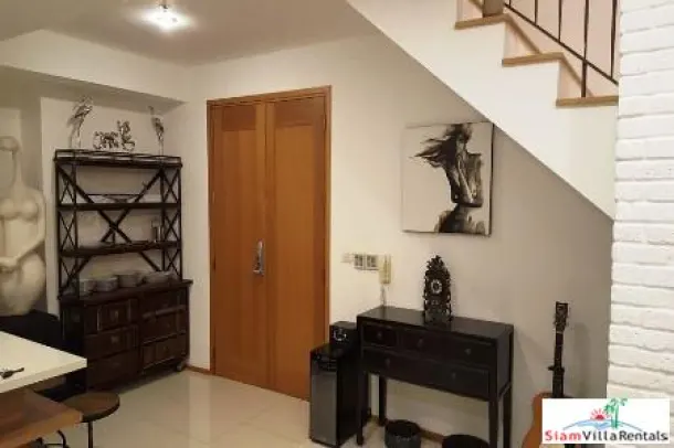 The Emporio Place - One Bedroom Duplex for Rent in a Very Convenient Location, Sukhumvit 24 2