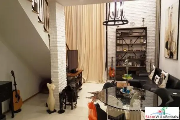 The Emporio Place - One Bedroom Duplex for Rent in a Very Convenient Location, Sukhumvit 24 3