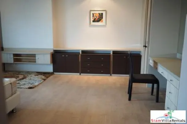 Noble Remix - 3 Bedroom. Sky bridge to Thonglor BTS. High Floor with City View for Rent 2