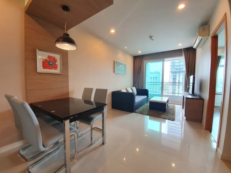 Circle Condominium - Large One Bedroom - 48 sqm Condo for Rent in Phetchaburi, Bangkok. 3