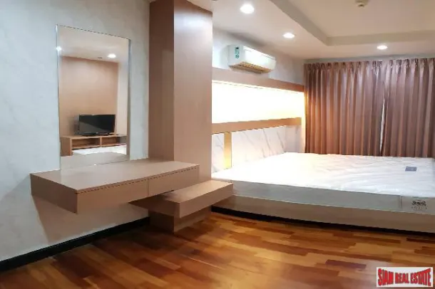 Avenue 61 Condominium - 2 bed condo for rent in Ekkamai 2