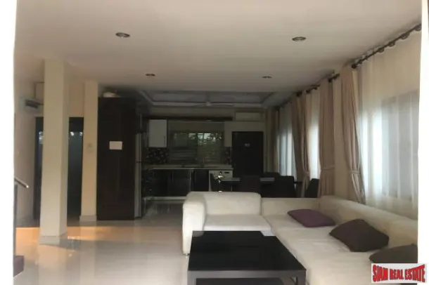 Baan Dusit Pattaya Park - Spacious Two Storey, Three Bedroom House with Pool for Sale in Pattaya City 3