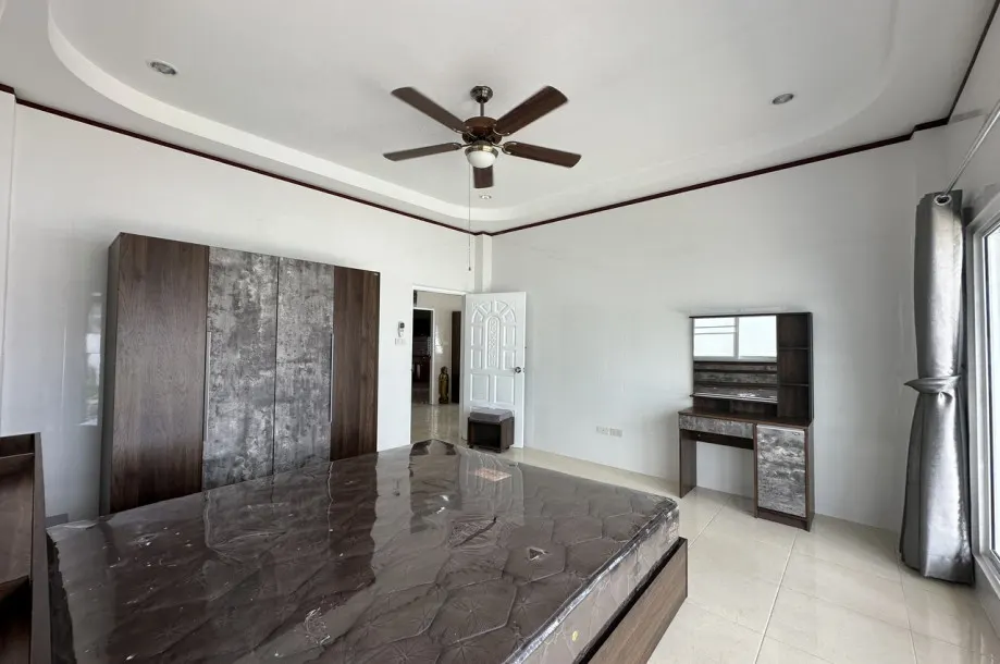 Three Bedroom with private pool for rent in Prime location Rawai 4