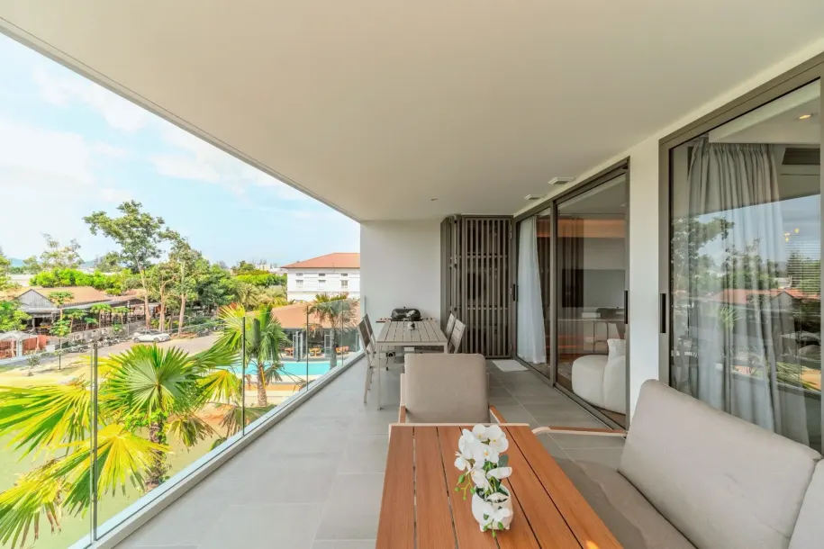 The Aqua Phuket - Brand New 2-Bedroom Luxury Waterfront Residence for Rent Near Boat Avenue 4