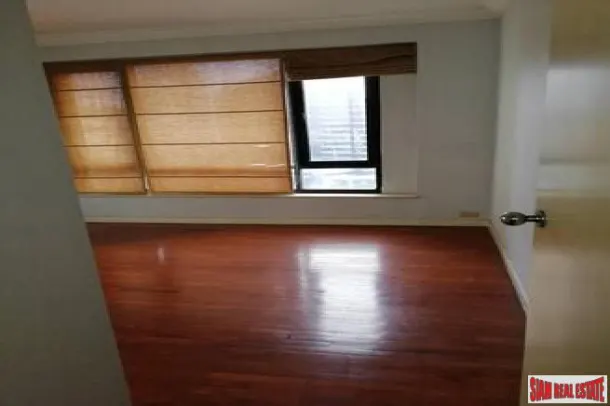 Baan Piya Sathorn For Rent - 3 Bedrooms and 137 sqm, located in Sathorn 4