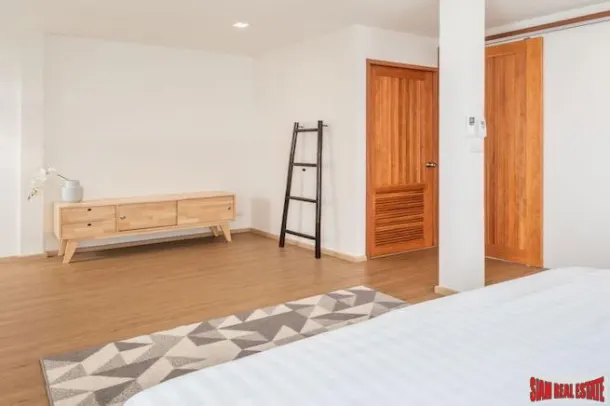 Bright & Sunny Five Bedroom Townhouse for Rent in Sukhumvit 63,Ekkamai 2