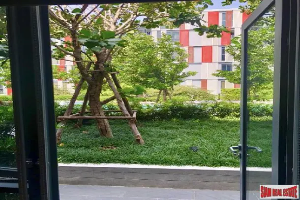 Taka Haus - Stunning 1 Bed Condo for Rent in Ekkamai 3