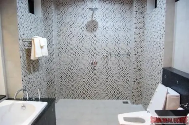 Beautifully Designed Three Bedroom House with Pool in Pa Klok 2