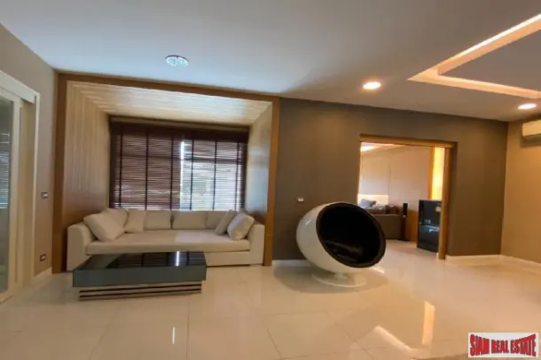 Windmill Village - Luxurious 7-Bedroom Pool Villa For Rent at Windmill Golf Course Bangna 3