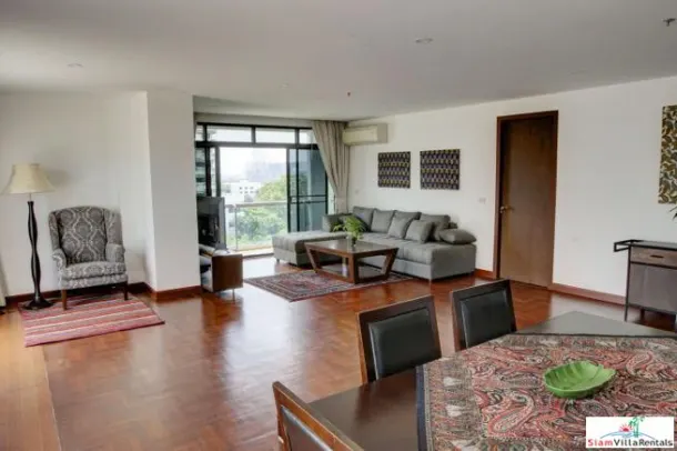 Baan Phrom Phong - Sunny and Large Two Bedroom Condo for Rent in Phrom Phong 3