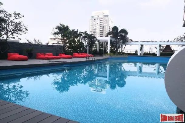 Waterford Diamond Condo - Luxury Furnished Two Bedroom Apartment in Very Convenient Phrom Phong. 3