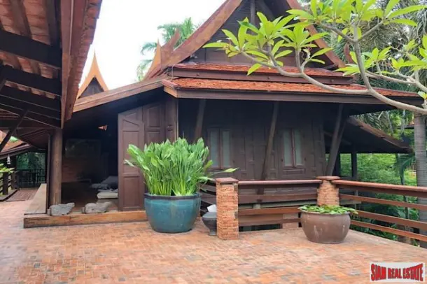 Traditional Thai Style House with Six Bedrooms and Wrap Around Terrace for Sale in Laksi 4