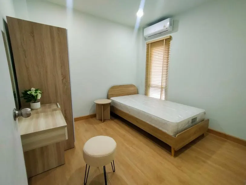 Modern 3-Bed Home for Rent near BCIS - Pet Friendly! 3
