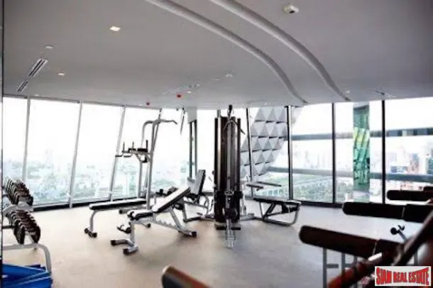Q Chidlom - Phetchaburi - Luxury Two Bedroom Condo with Canal Views for Rent in Chit Lom 2