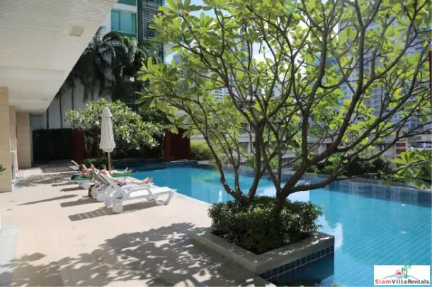 Wind Sukhumvit 23 - Modern and Comfortable One Bedroom Pool View Condo For Rent in Asoke 2