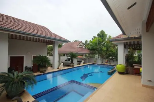 SMART HOUSE RESORT: 4 Bed Pool Villa 2