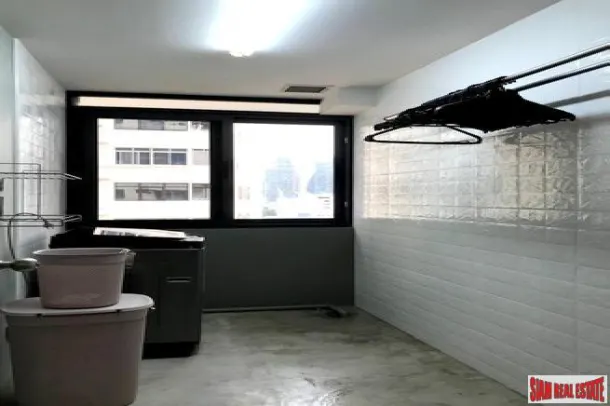 Waterford Park - Extra Large Two Bedroom Condo For Rent with Easy Access To Thong Lo Road 2