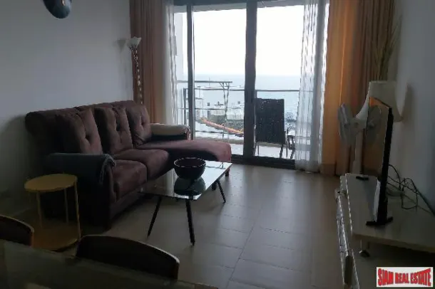 Northpoint Condominium - Exclusive Seaview One Bedroom Condo For Rent in Pattaya 2