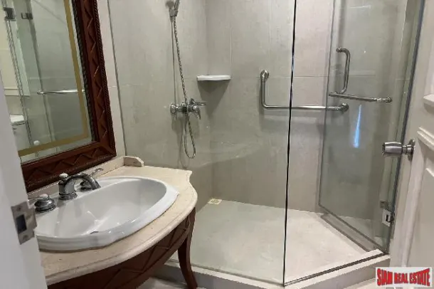 The Bangkok Sukhumvit 43 - 2 Bedrooms and Spacious Living - Prime Location 2