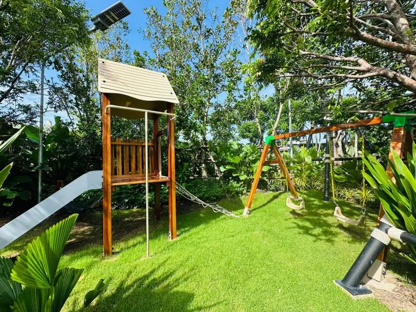 Stunning 1-Bedroom Lake View at Laguna Lakeside Residences 2