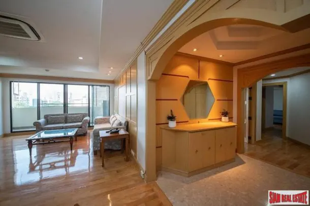 Sachayan Mansion - Extra Large Two Bedroom Apartment for Rent in Thong Lo + Pet Friendly 2