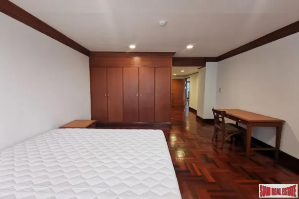 Super Large Four Bedroom Apartment for Rent is a Great Phrom Phong Location - 325 sqm - Perfect for a Family 4