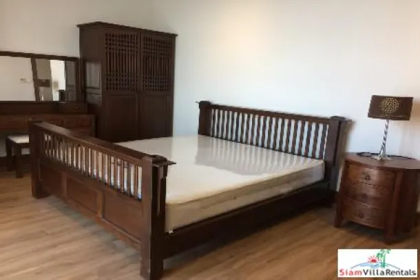 Nusasiri Condominium - Modern Two Bedroom Condo for Rent Connected to BTS Ekkamai on Sukhumvit 42 3