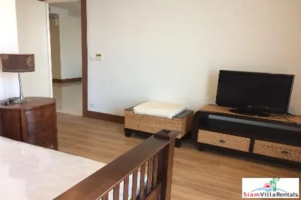 Nusasiri Condominium - Modern Two Bedroom Condo for Rent Connected to BTS Ekkamai on Sukhumvit 42 2
