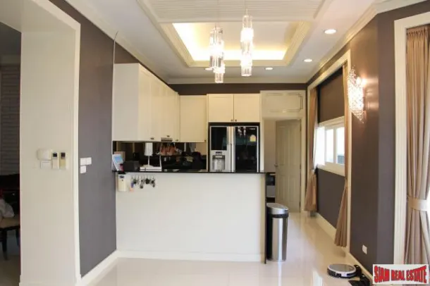 Palazzo Sathorn - 4 Bedroom House in Secure Estate with 2 Multi-Purpose Rooms at Chom Thong 4