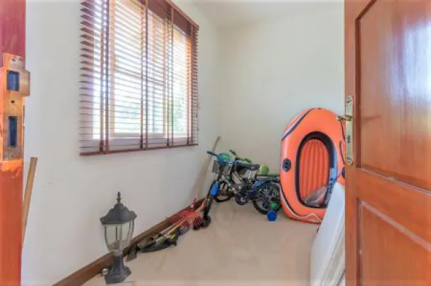 SEARIDGE VILLAS : Good Quality 3 Bed Pool Villa 2