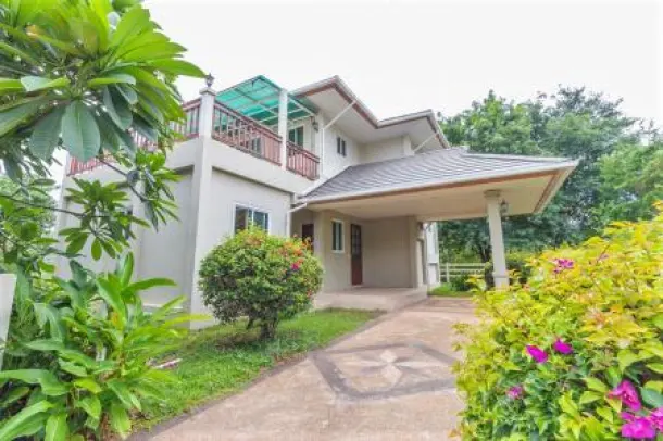 SEARIDGE VILLAS : Good Quality 3 Bed Pool Villa 4