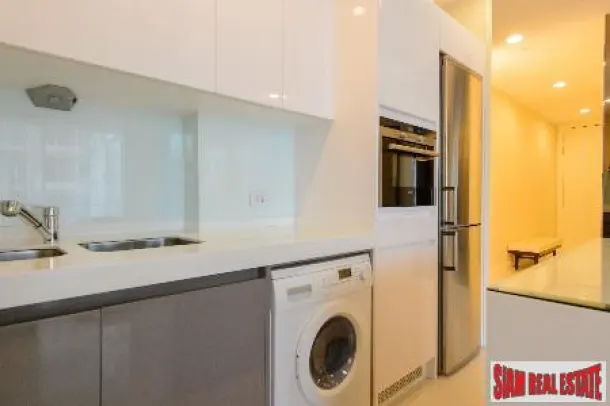 Q Langsuan - Elegant and Modern Two Bedroom with City Views for Rent in Lumphini 3
