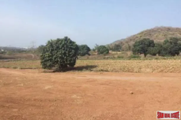 Beautiful Countryside land with Sea View to build 1, 2 or up to 8 houses 4
