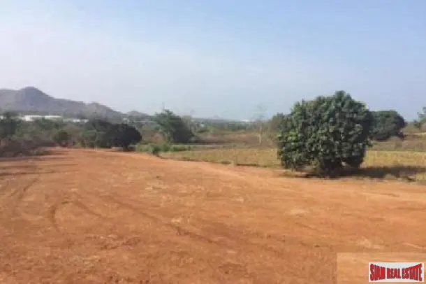 Beautiful Countryside land with Sea View to build 1, 2 or up to 8 houses 2
