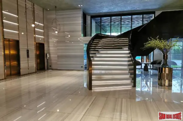 Celes Asoke - One Bedroom Condo for Rent on the 26th Floor with Amazing City Views. 2