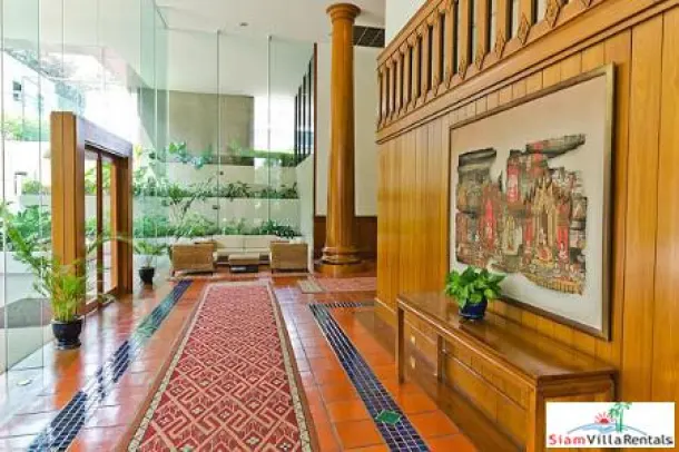 Somkid Gardens - Elegant Four Bedroom Condo for Rent with City Views in Lumphini 3
