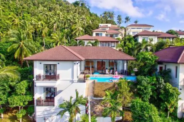 HILLSIDE KOH SAMUI VILLA FOR SALE WITH SEA VIEWS 4