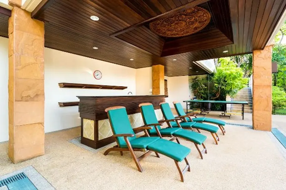 Baan Bua Nai Harn - Renovated Balinese Style Luxury 4 Bed 4 Bath Pool Villa 10 mins walk to Nai Harn beach 2
