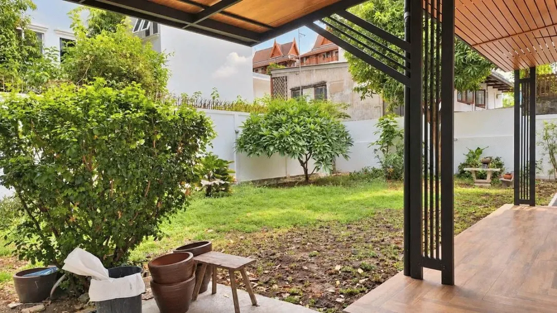 3-bed House for rent in Phrom Phong — 3-bedroom house · Phrom Phong
